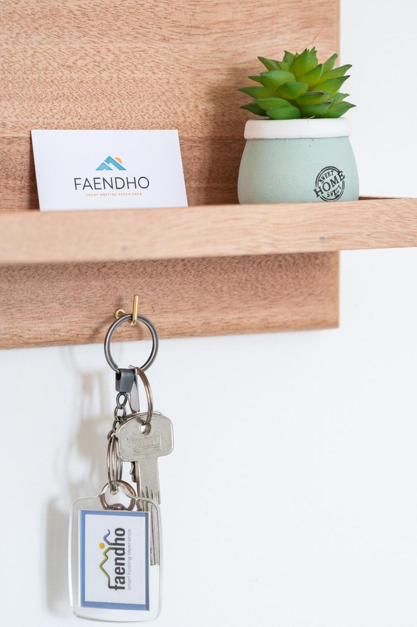 Guest House - Affittacamere Green Apartment - By Faendho Porto Torres Eksteriør billede