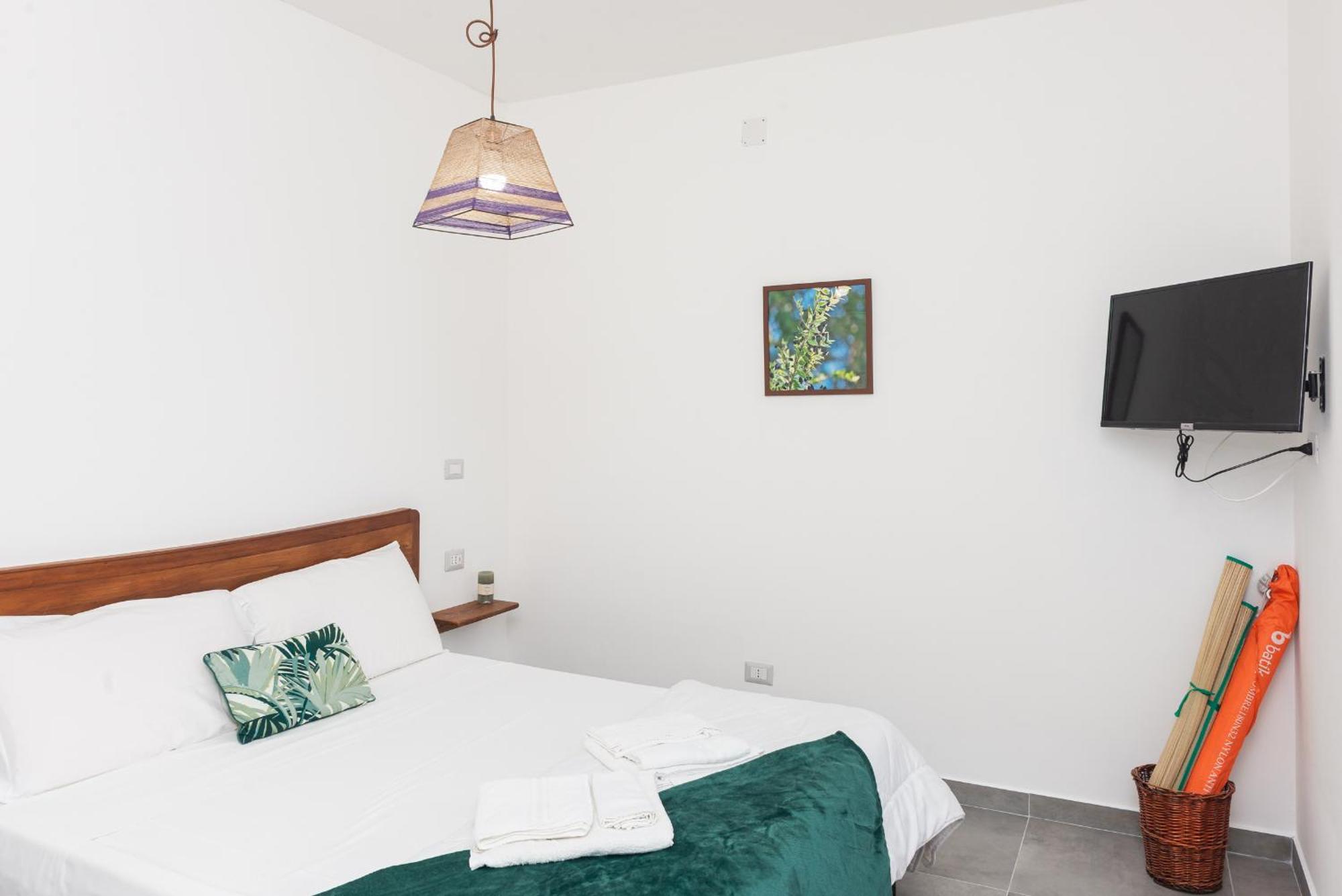 Guest House - Affittacamere Green Apartment - By Faendho Porto Torres Eksteriør billede