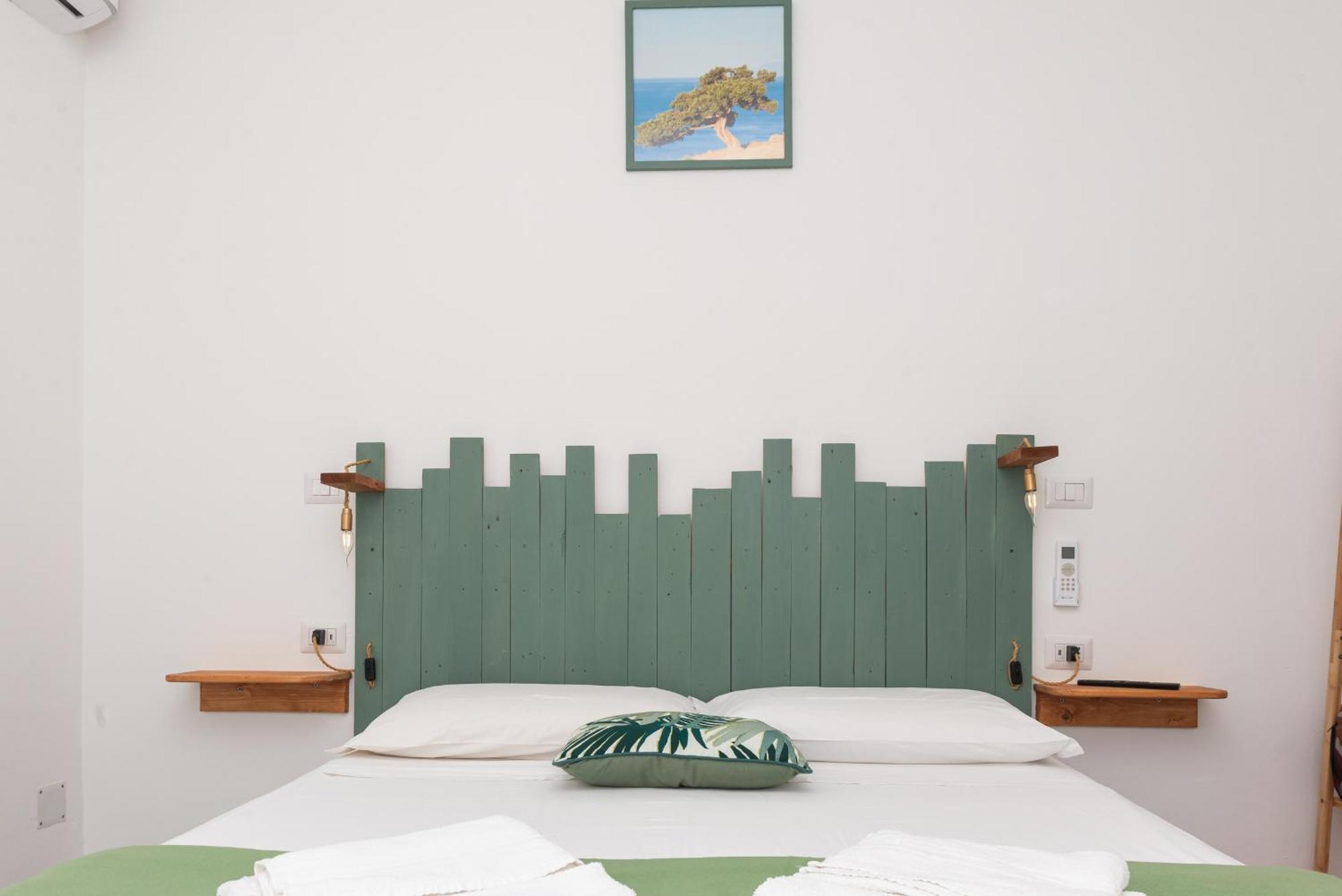 Guest House - Affittacamere Green Apartment - By Faendho Porto Torres Eksteriør billede